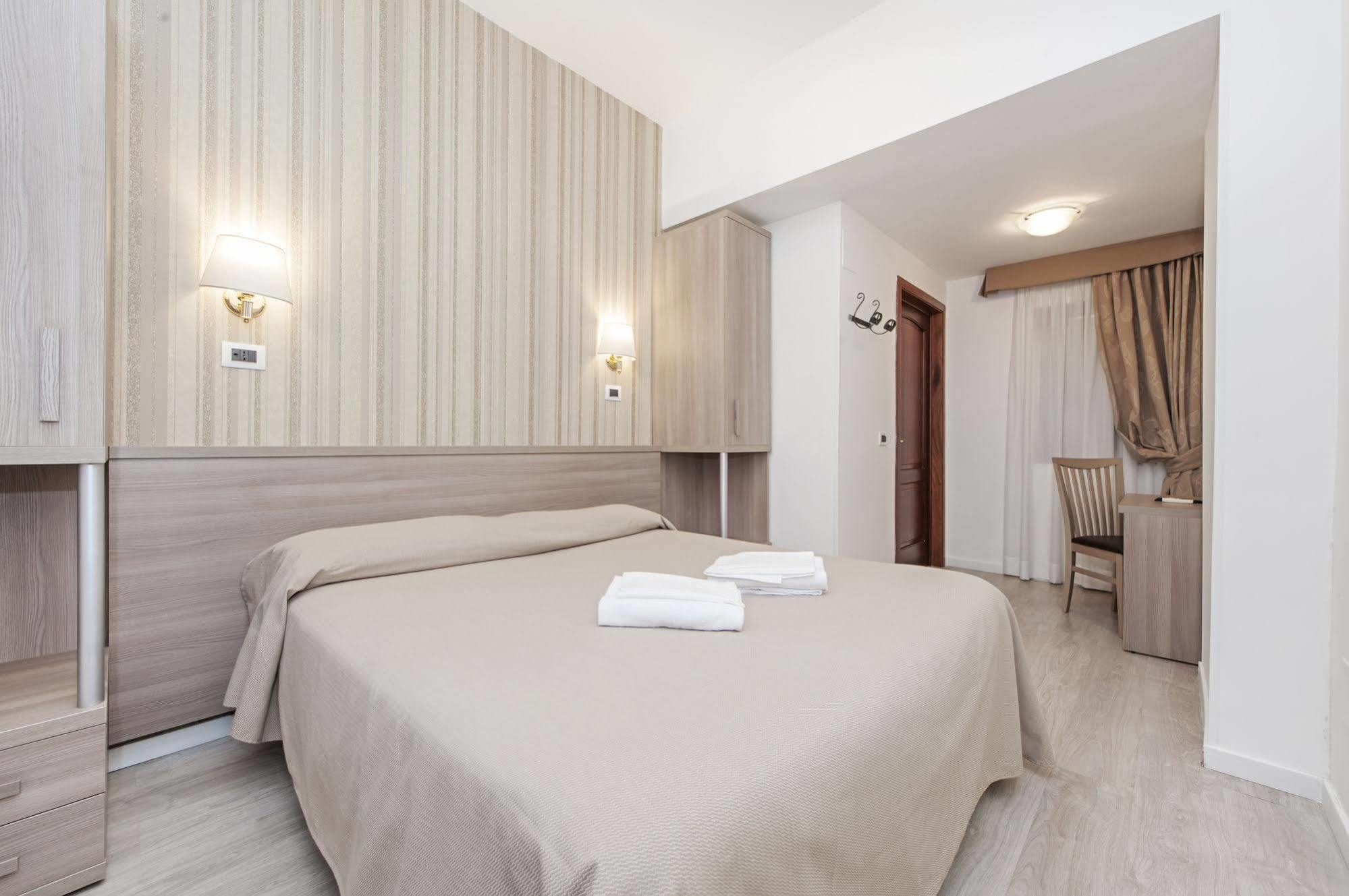 Hotel Il Castelletto ローマ エクステリア 写真